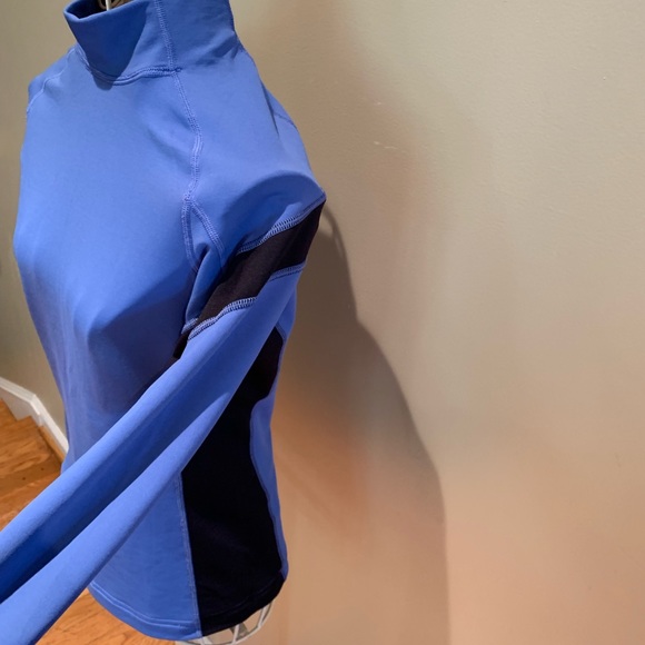 ATIVA Periwinkle/Black Active Turtleneck (small) - Picture 6 of 8